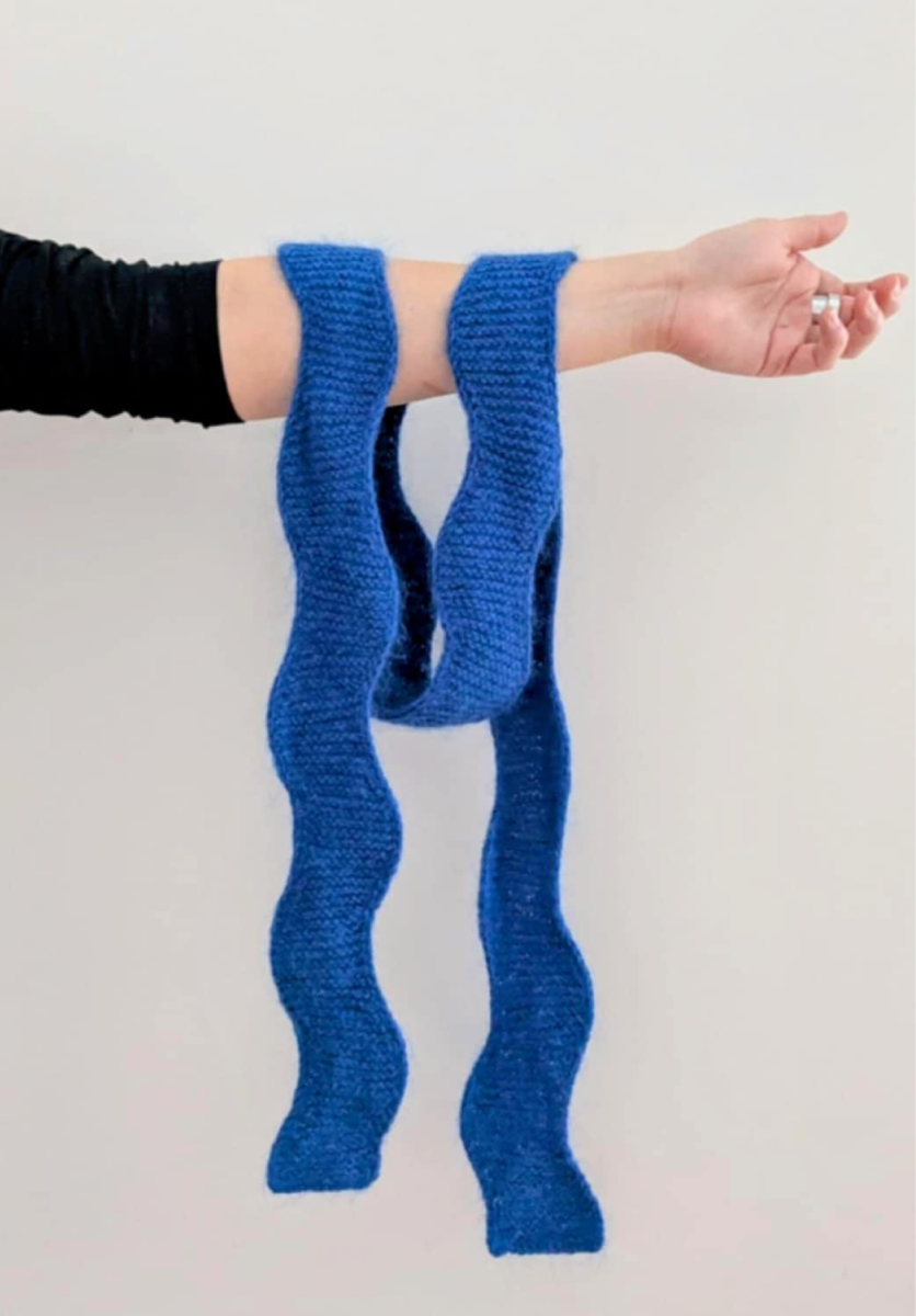Knitted scarf